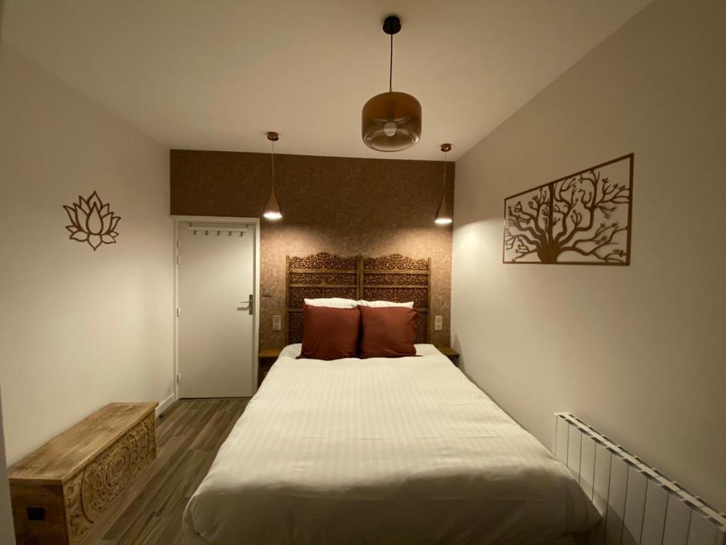 Hotel La Bonne Hotesse ชามบูง-ซัวร์-แลค ห้อง รูปภาพ