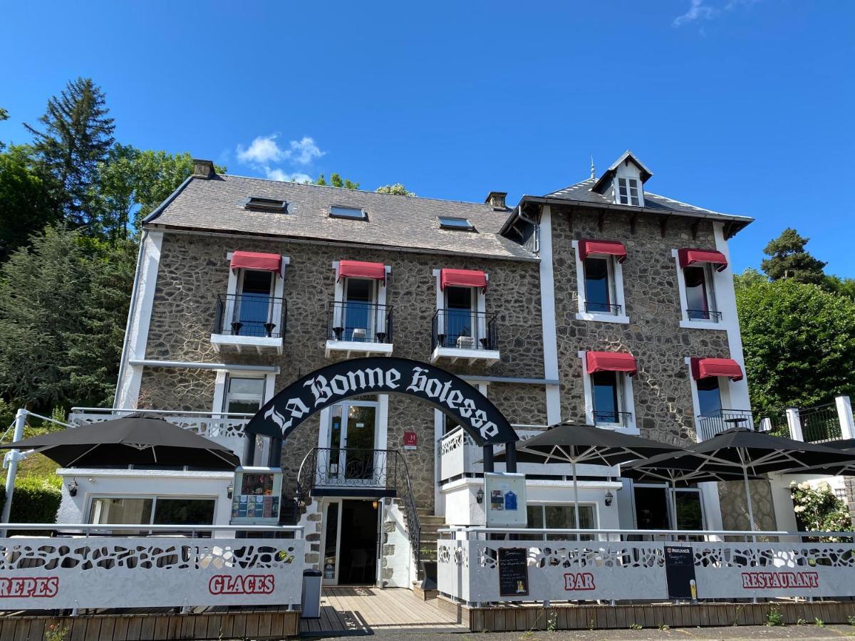 Hotel La Bonne Hotesse ชามบูง-ซัวร์-แลค ภายนอก รูปภาพ
