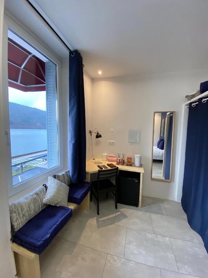 Hotel La Bonne Hotesse ชามบูง-ซัวร์-แลค ภายนอก รูปภาพ