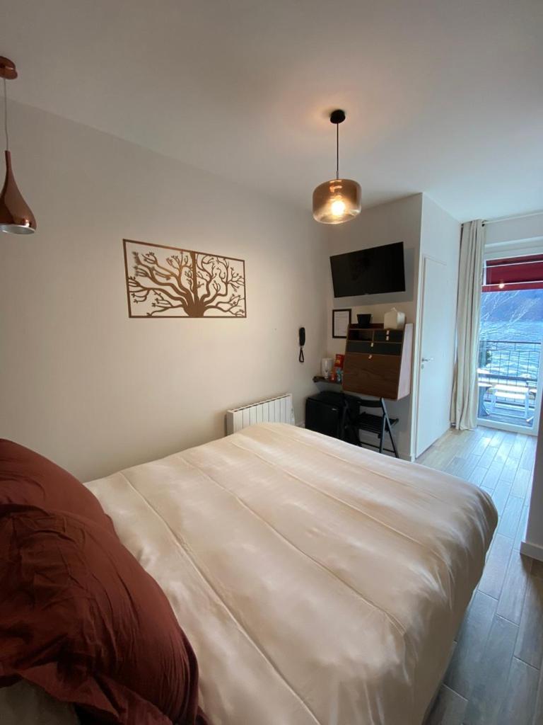 Hotel La Bonne Hotesse ชามบูง-ซัวร์-แลค ห้อง รูปภาพ